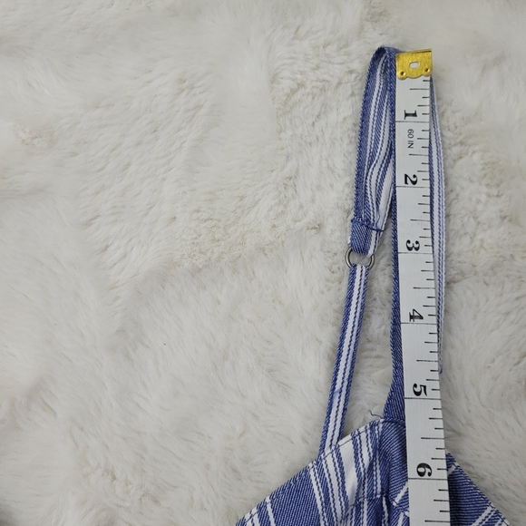 Hollister blue&white striped romper - Picture 4 of 12